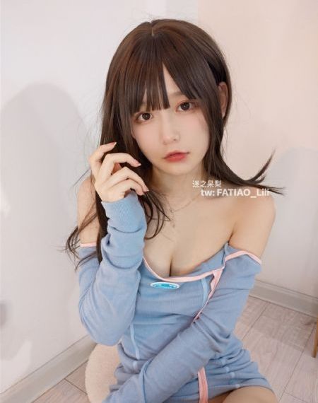 国产车v字标志_BD英语手机在线看