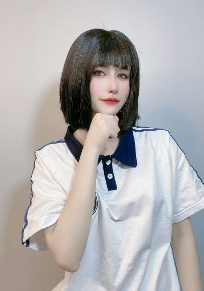 美女扒口尿口让男人玩弄_1080免费观看视频